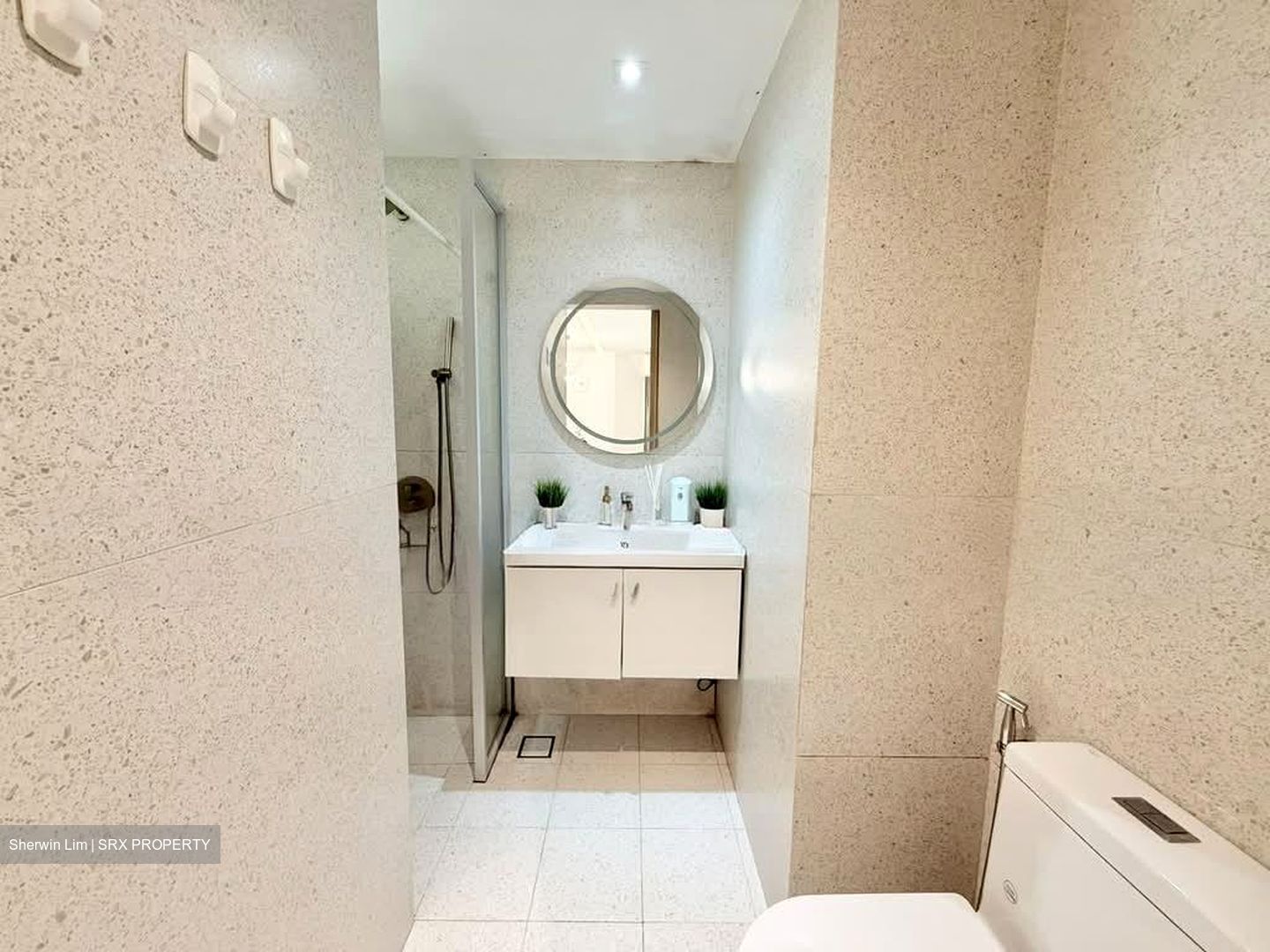 Compass Heights (D19), Apartment #589834391